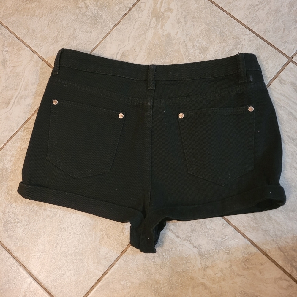 POL Black Jean Shorts for Women - Picture 2 of 4